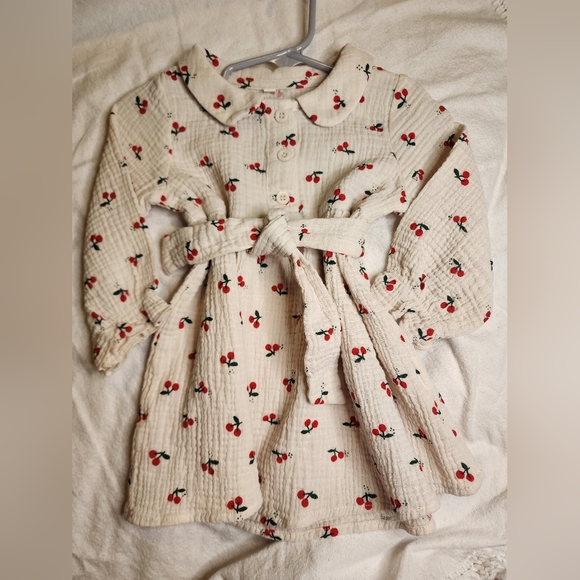 Sister Set Matching Dresses 5Y & 18 months - Picture 6 of 8